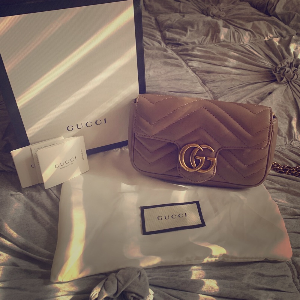 Gucci GG Marmont Matelasse leather mini bag